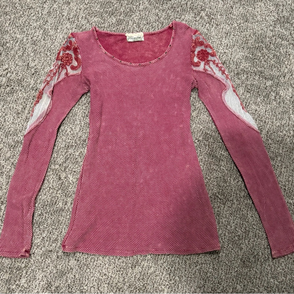 BKE Red Long Sleeve Top with Lace Detail